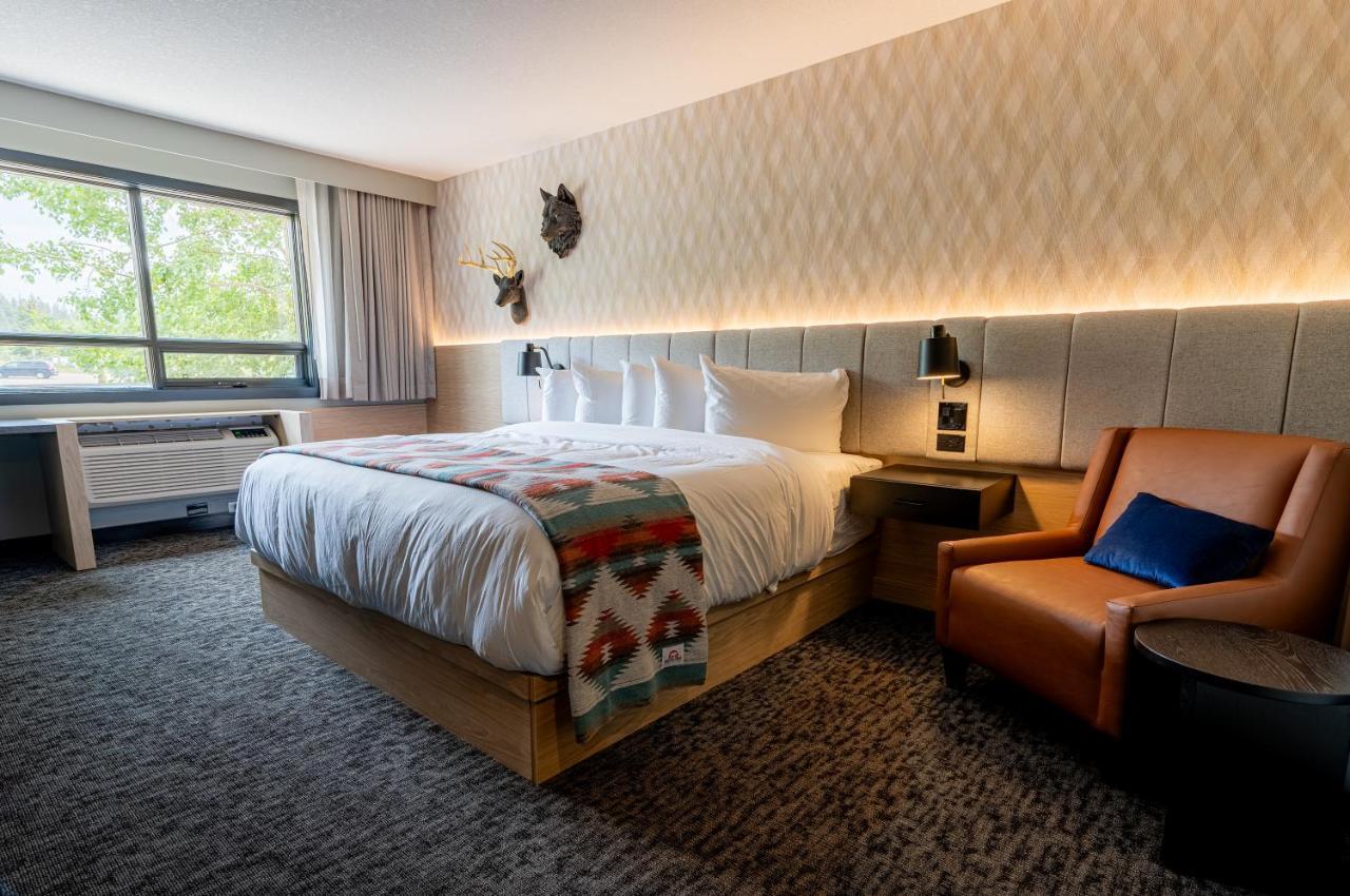 Hotel Mtn House By Basecamp Canmore Exteriér fotografie