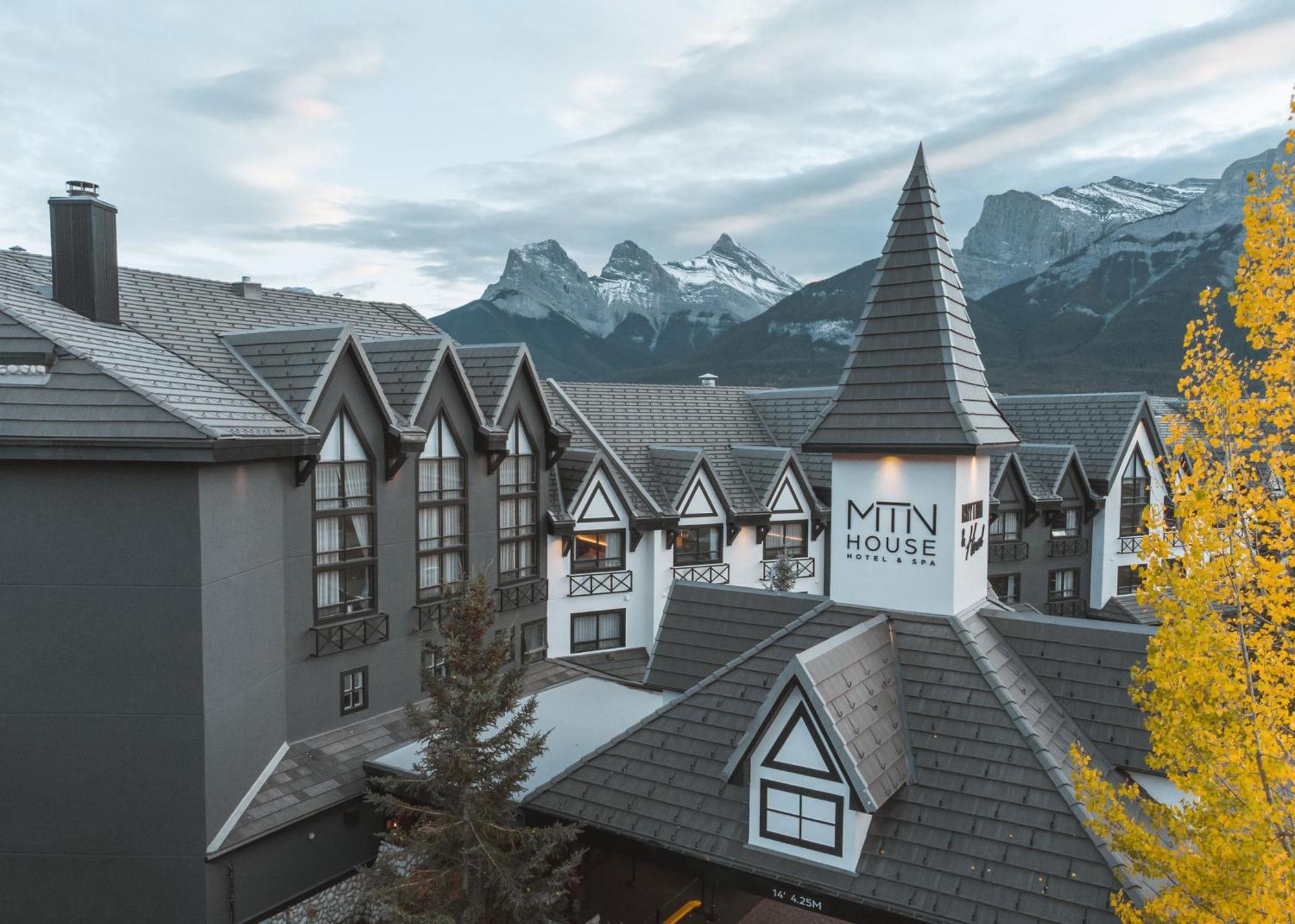 Hotel Mtn House By Basecamp Canmore Exteriér fotografie