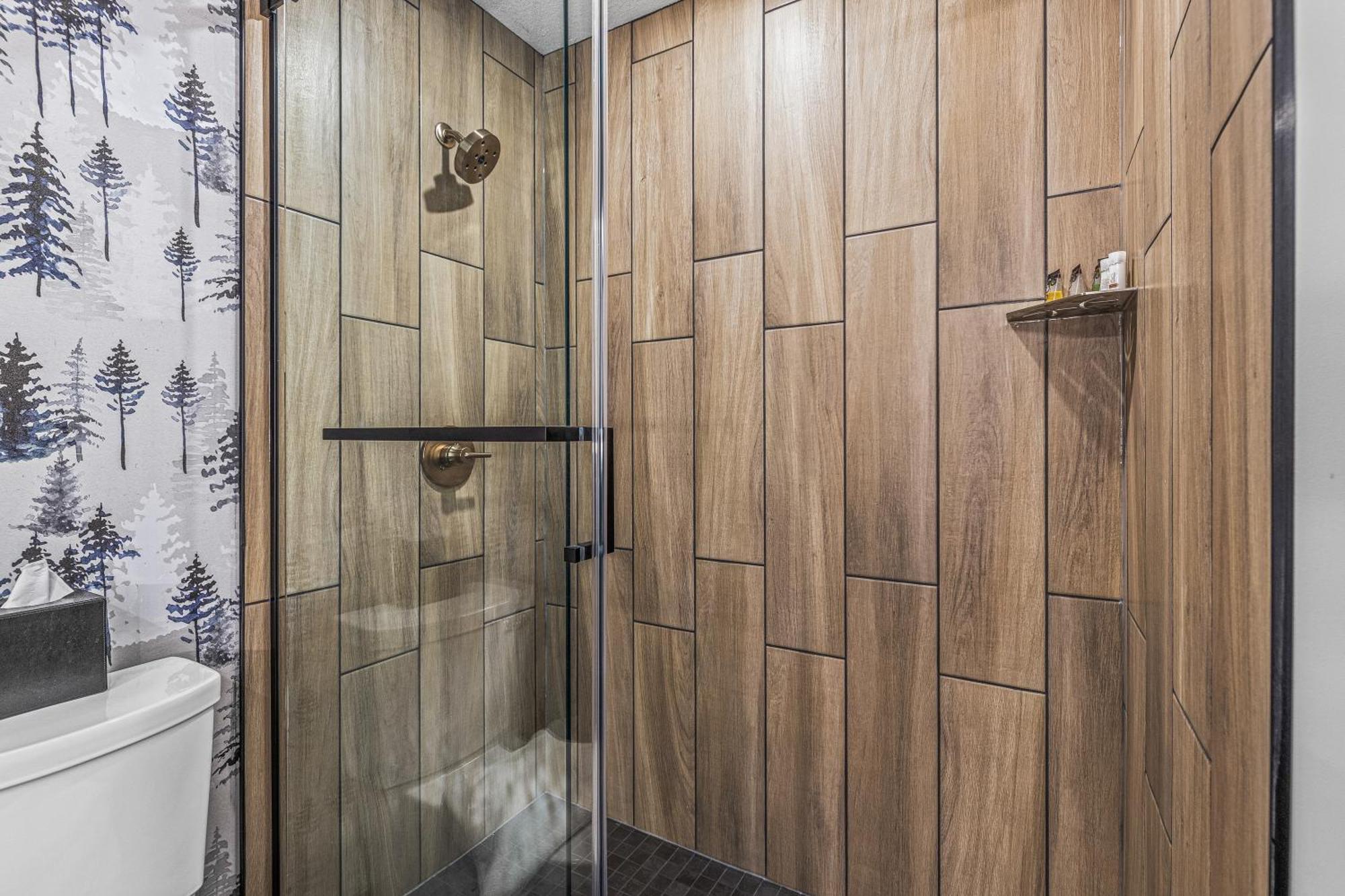 Hotel Mtn House By Basecamp Canmore Exteriér fotografie