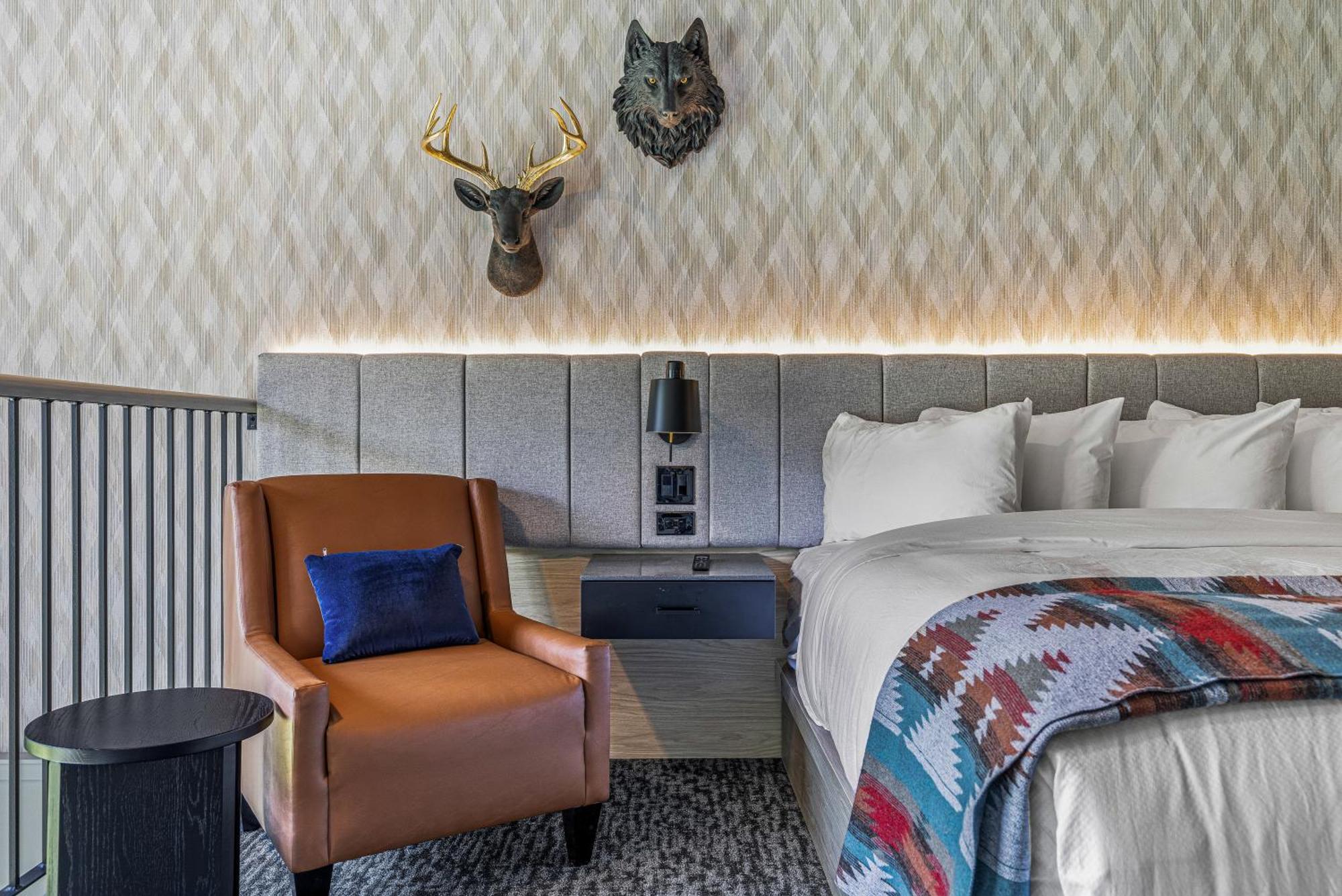 Hotel Mtn House By Basecamp Canmore Exteriér fotografie